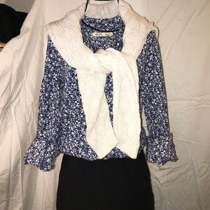 Old Navy Floral blouse